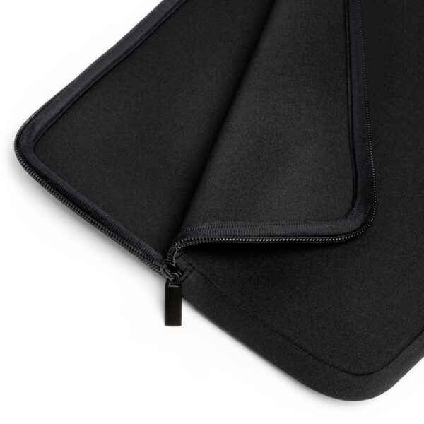 - laptop sleeve