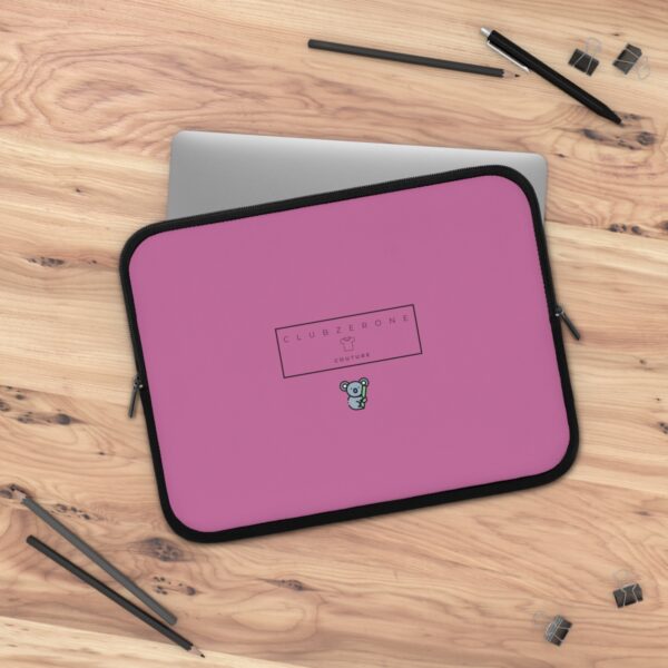 - laptop sleeve